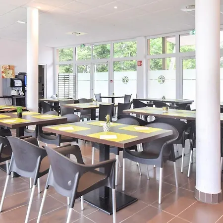 Lägenhet Awesome In With Kitchen Équemauville